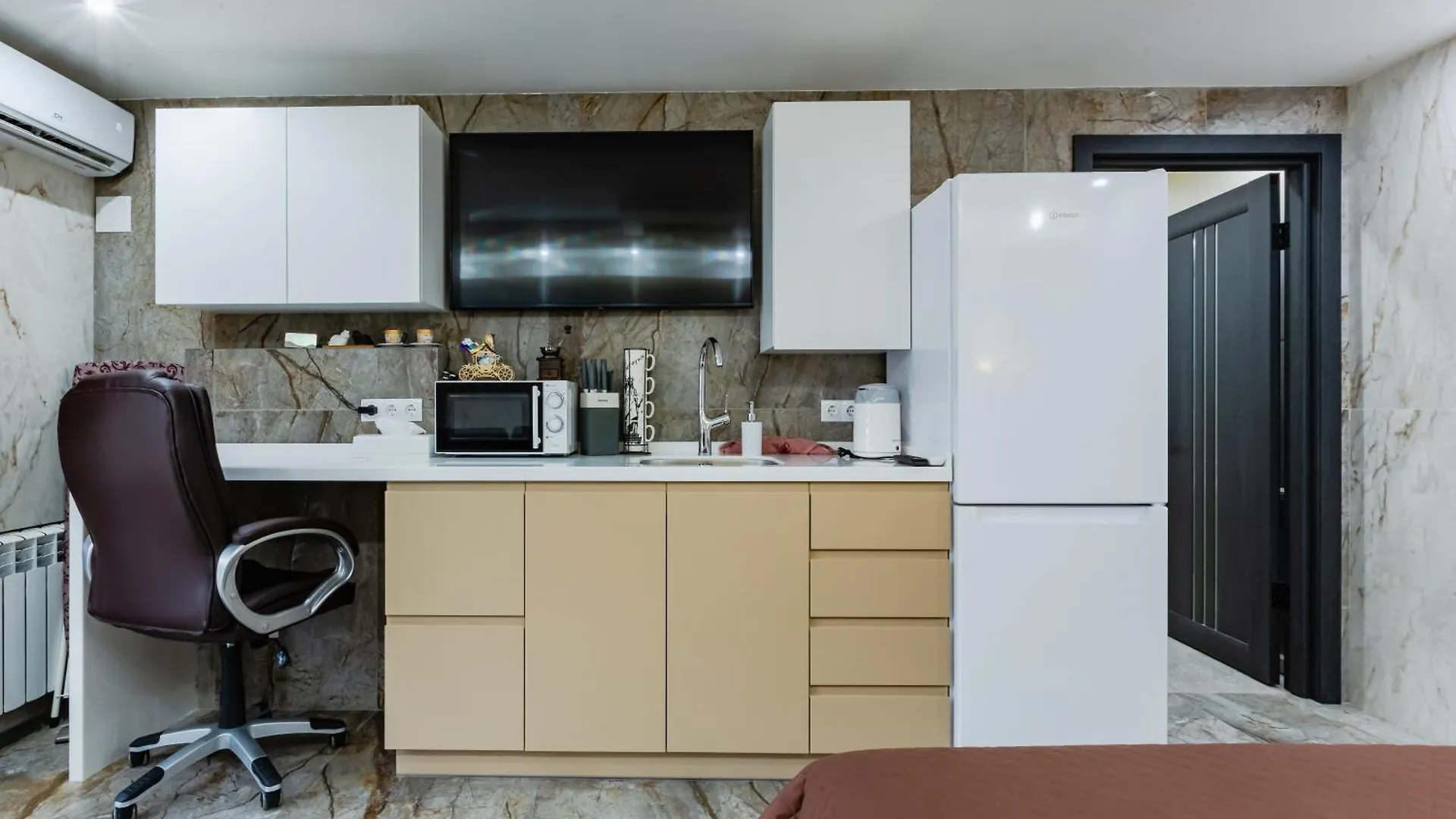 Luxury Apartment With Pool And Hammam Kiev 0*,  Ucrania