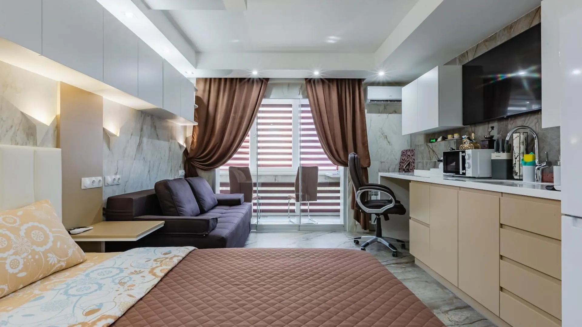 Luxury Apartment With Pool And Hammam Kyjev Ukrajina