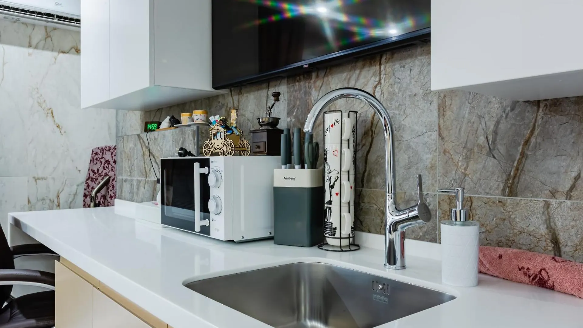 Luxury Apartment With Pool And Hammam Kiev 0*,